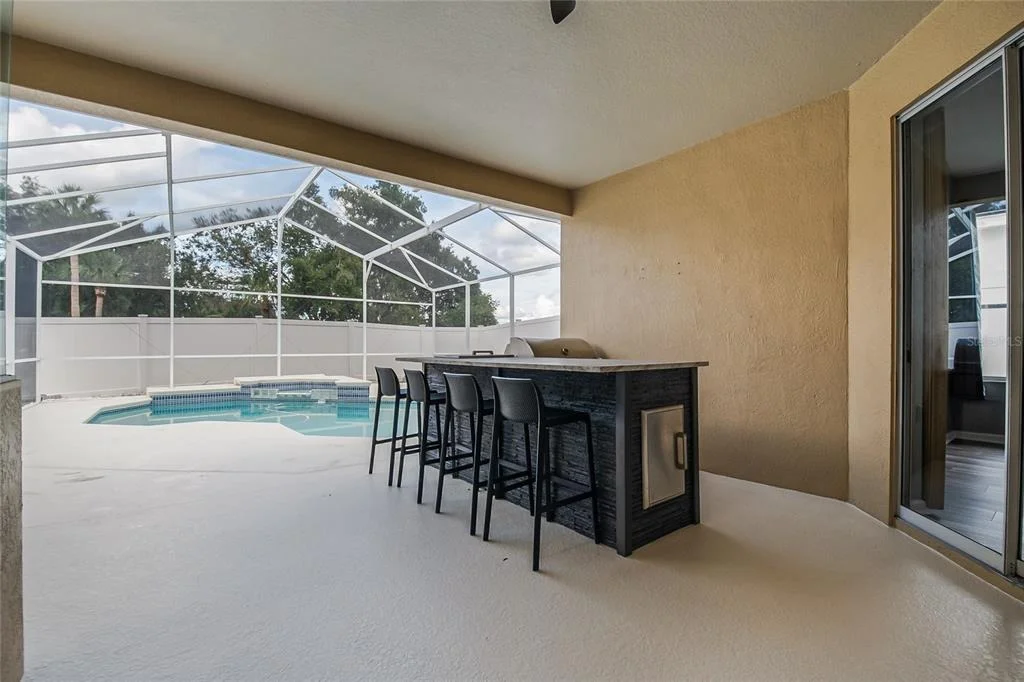 Photo of 116 OAK GROVE CIRCLE