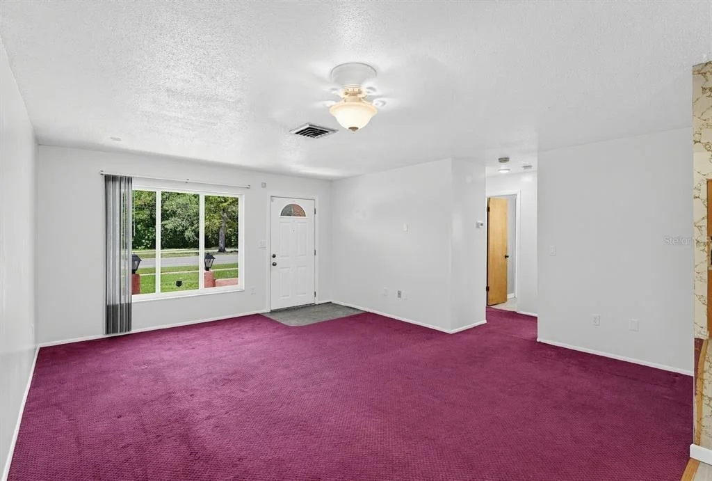 Photo of 520 CENTER ROAD