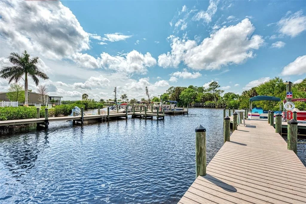 Photo of 49 COMPASS POINT