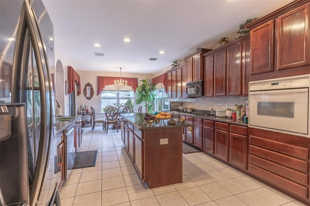 Photo of 915 HICKORY FORK DRIVE