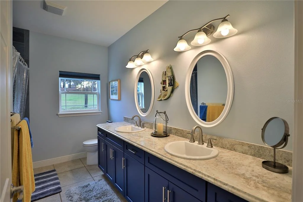 Photo of 9549 NW 80TH AVENUE