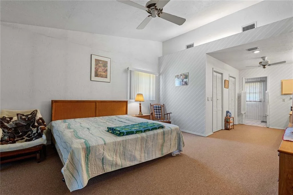 Photo of 2065 DUNCAN ROAD