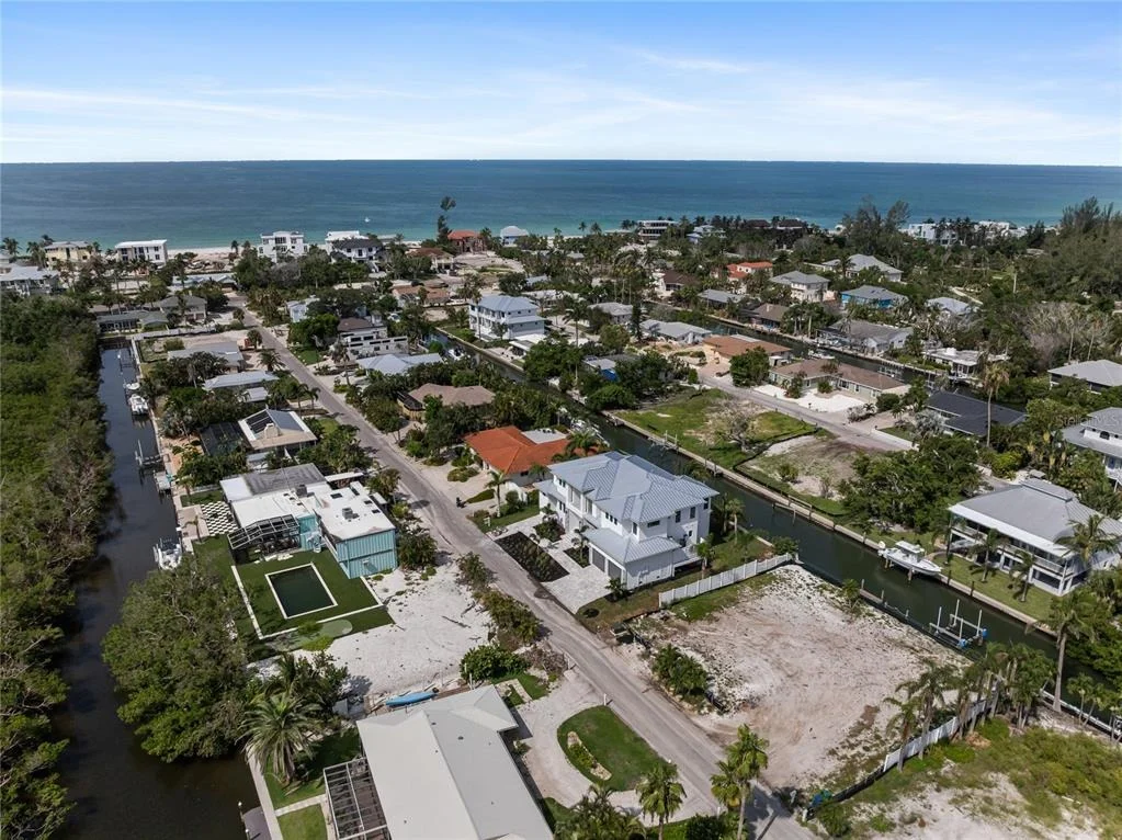 Photo of 569 BAYVIEW DRIVE
