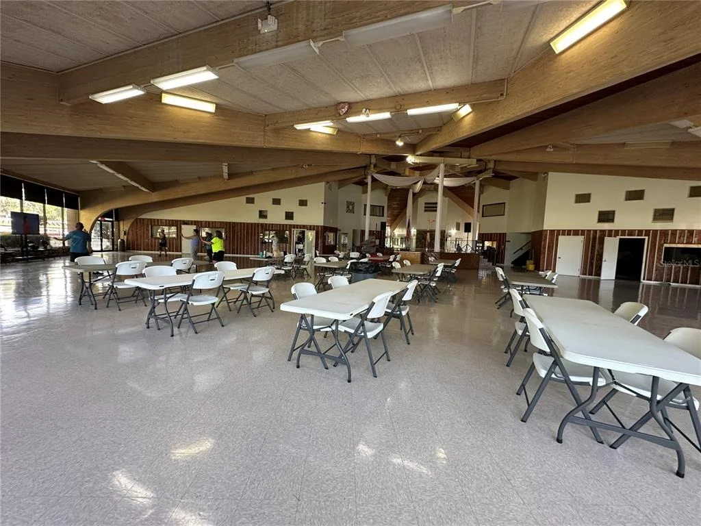 Photo of Unit B at 628 MIDWAY DRIVE