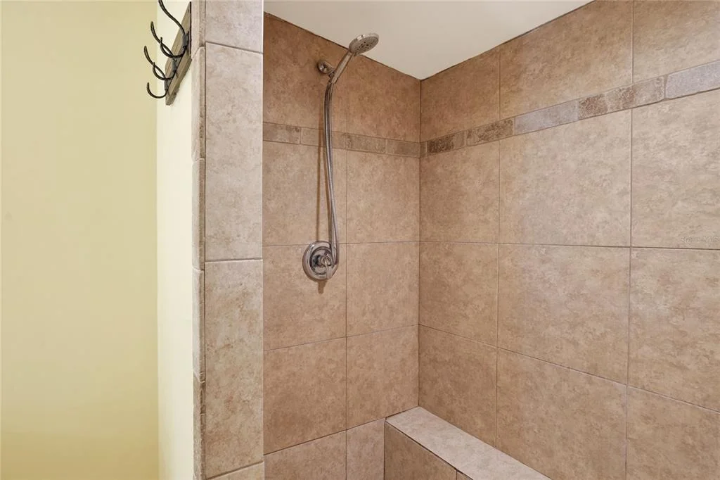 Photo of 321 KENT ROAD