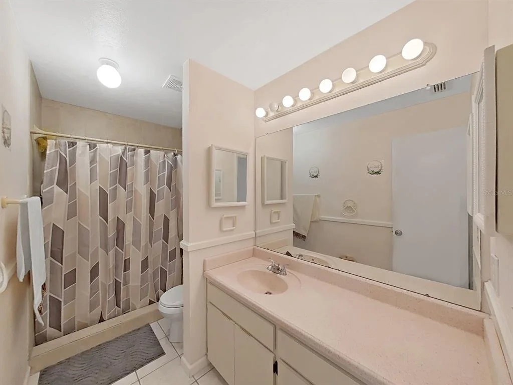 Photo of 726 STILLVIEW CIRCLE