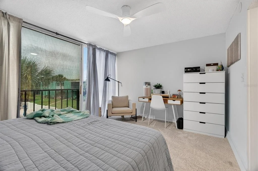 Photo of Unit UT63 at 5500 OCEAN SHORE BOULEVARD