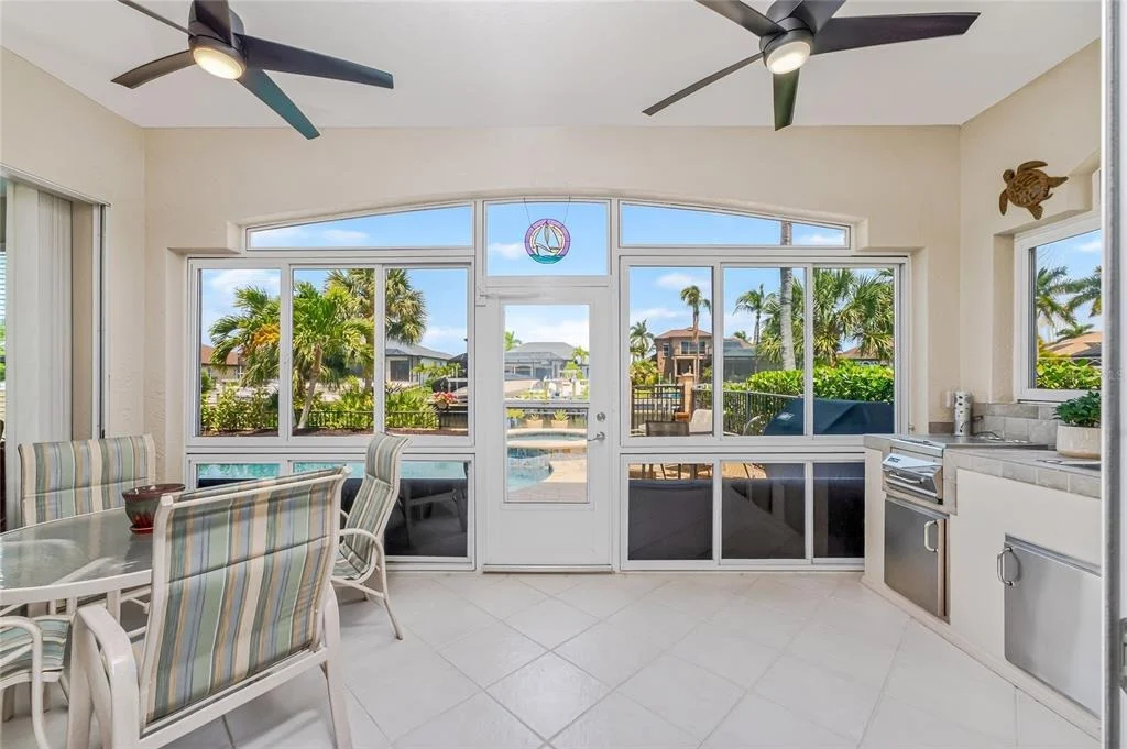 Photo of 3337 SUNSET KEY CIRCLE