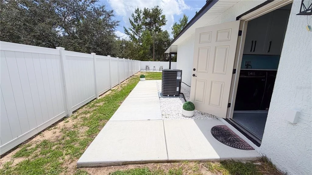 Photo of 521 MARION OAKS BOULEVARD