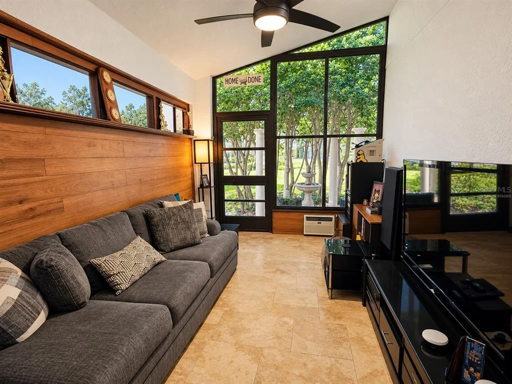 Photo of 11404 DEERCROFT COURT