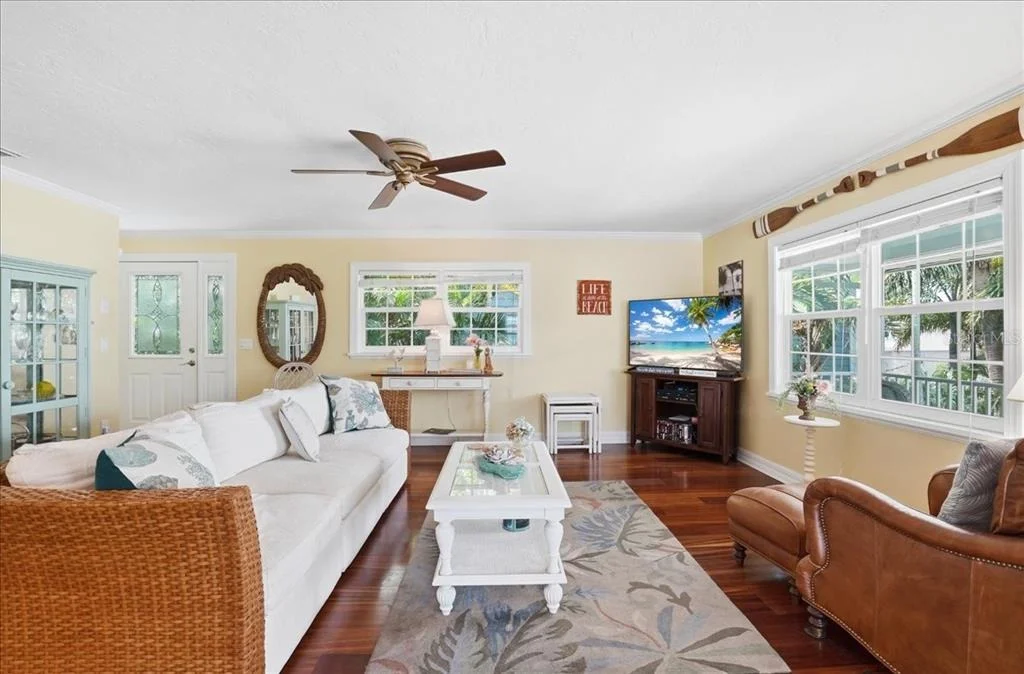 Photo of 2811 GULF DRIVE