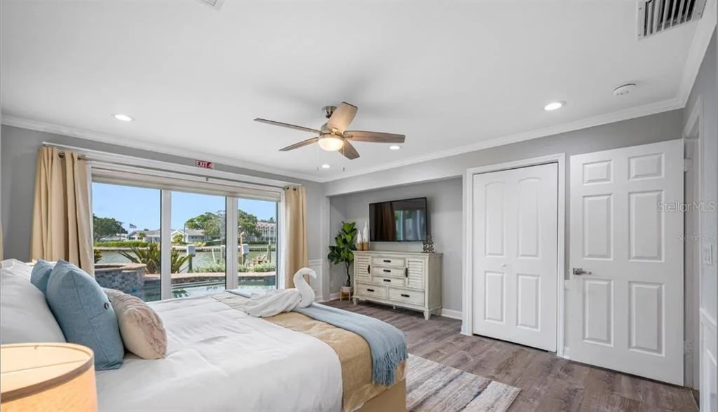 Photo of 4545 HARBOR HILLS DRIVE