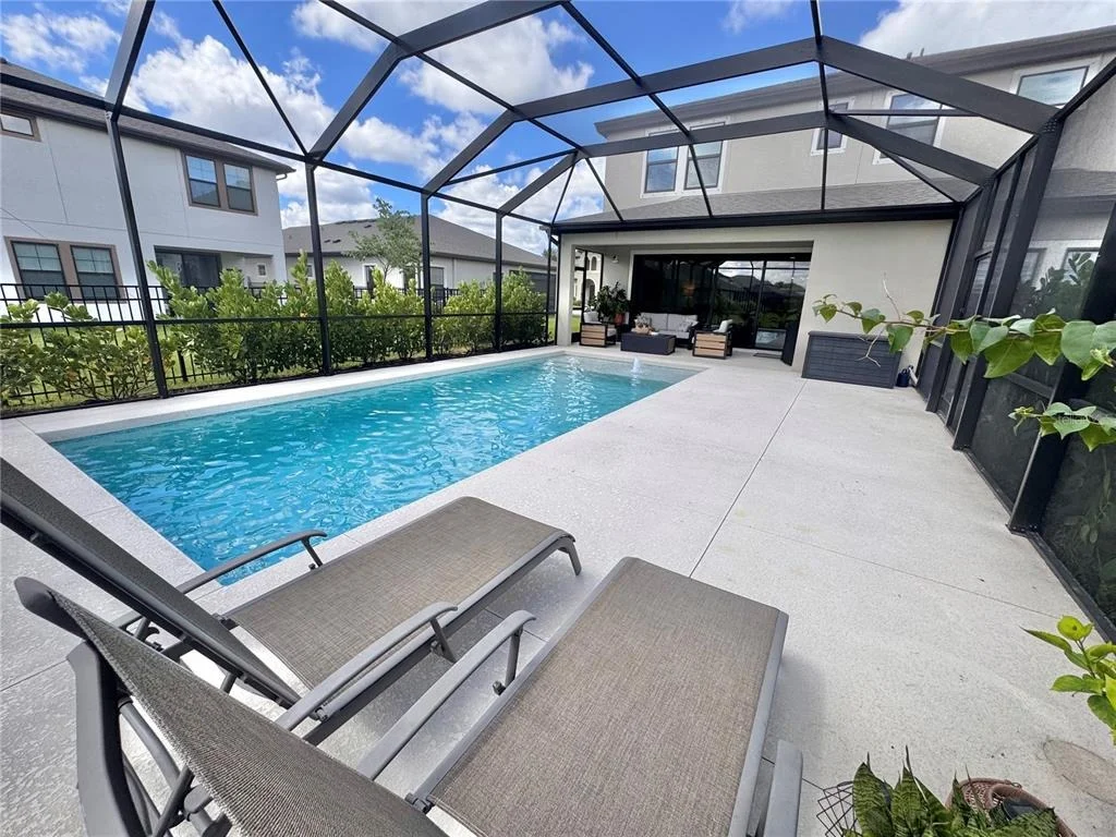 Photo of 7424 RHUBARB DRIVE