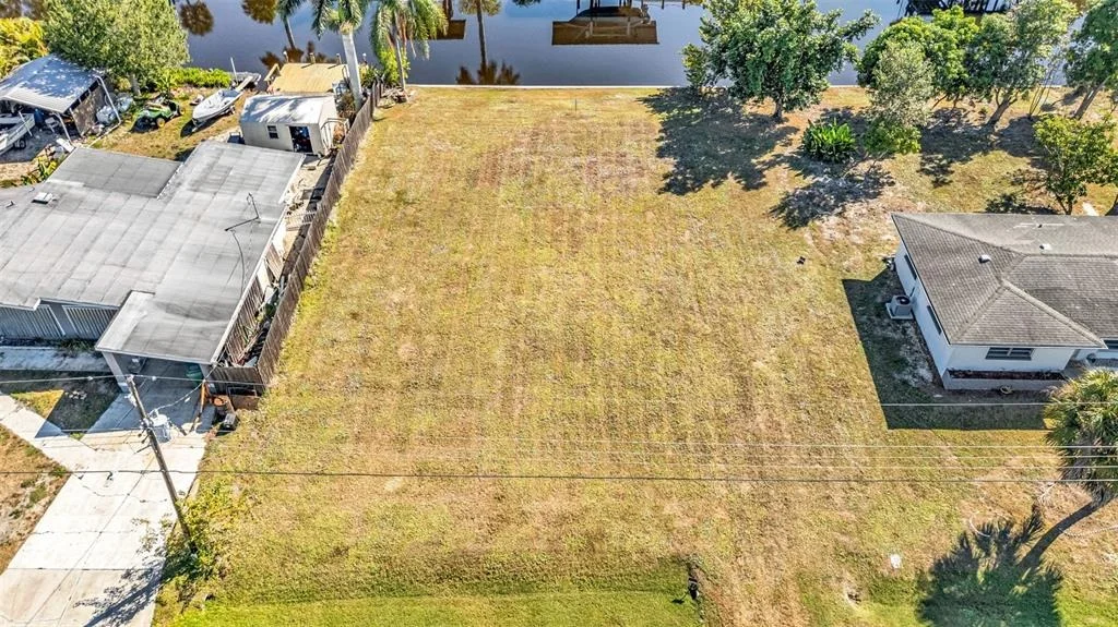 Photo of 3334 DOVER DRIVE