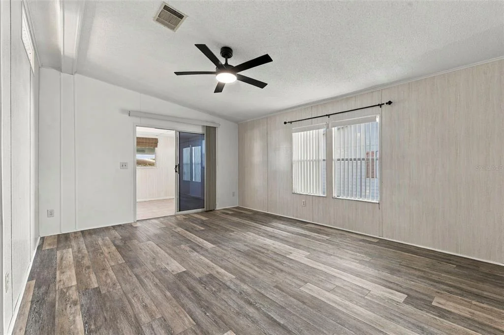 Photo of 340 CANAL WAY