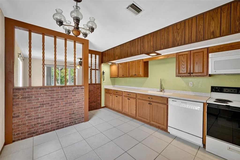 Photo of 1961 CAROLINA AVENUE