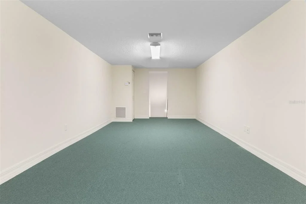 Photo of 47 CAMBRIDGE TRACE