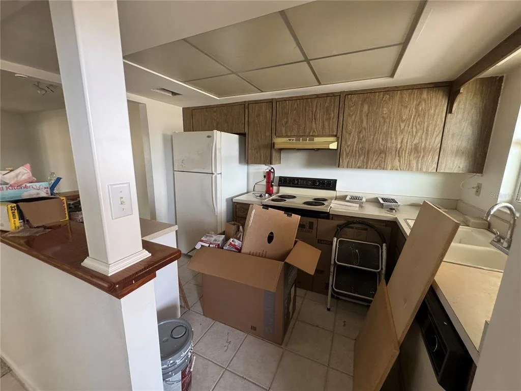 Photo of 652 PARK CIRCLE