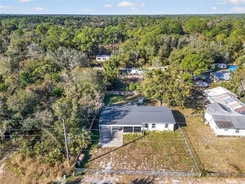 Photo of 40415 COUNTRY ROAD