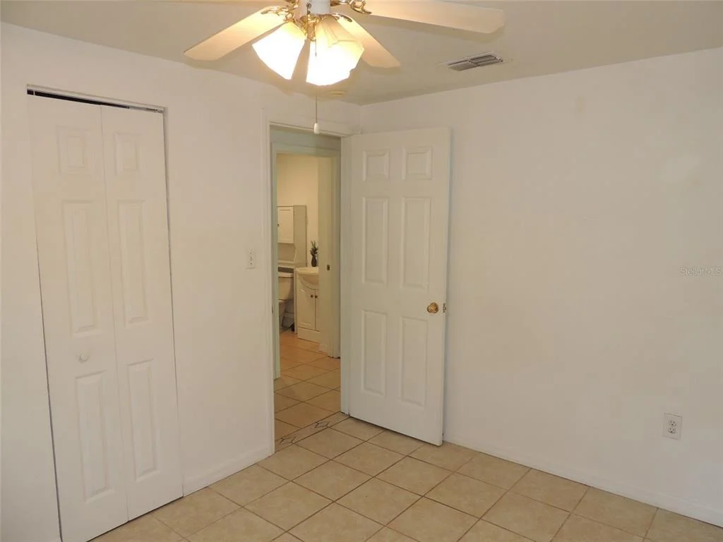 Photo of 1146 NE 2ND PLACE