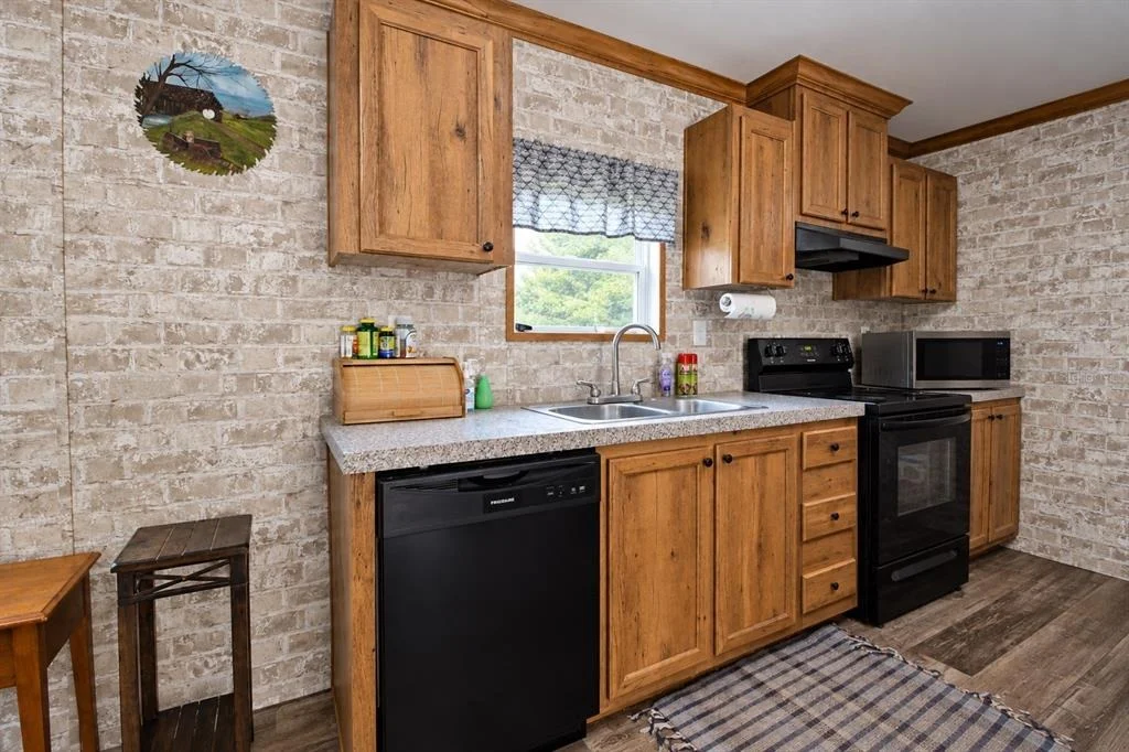 Photo of 152 PIPER DRIVE