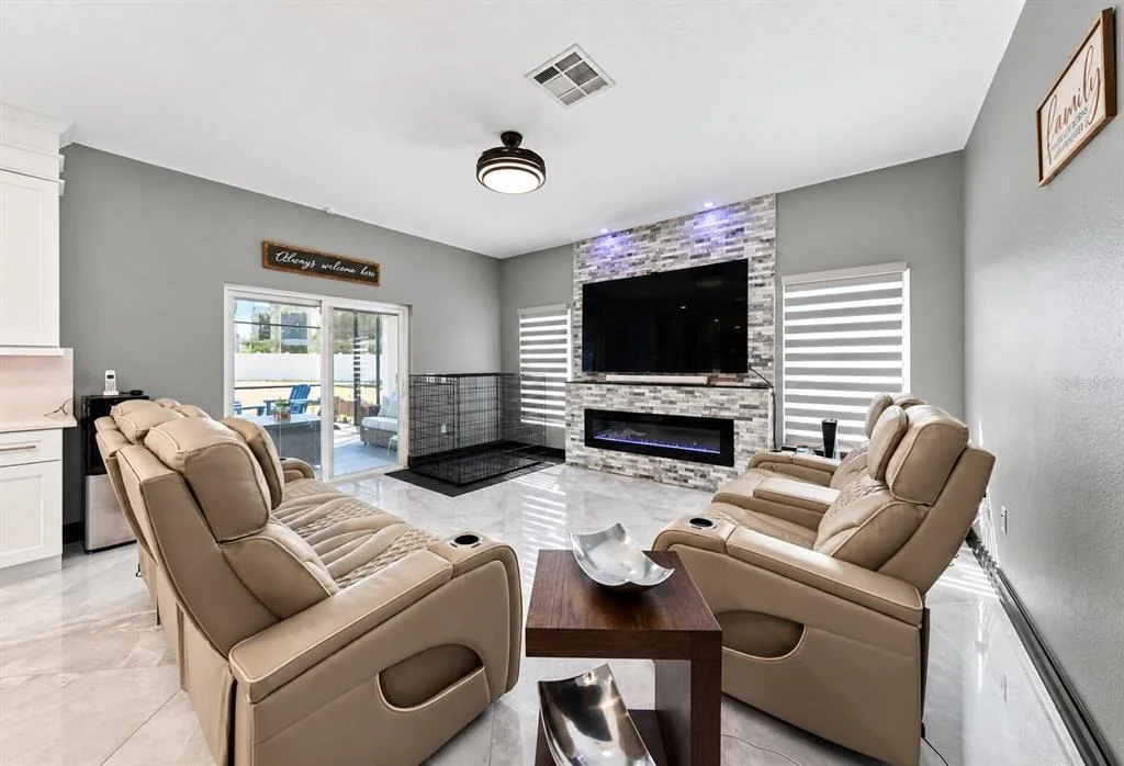 Photo of 604 KILDRUMMY DRIVE