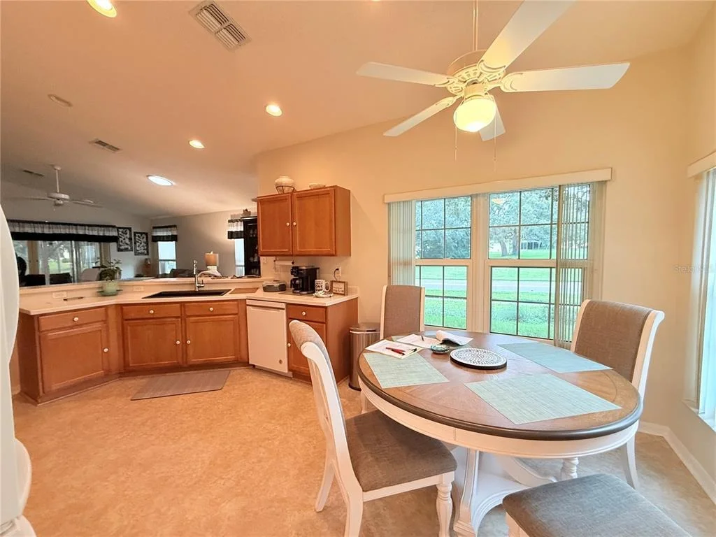 Photo of 265 CENTER OAK CIRCLE