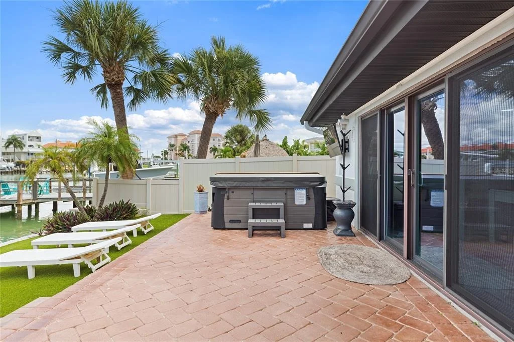 Photo of 166 BAYSIDE DRIVE