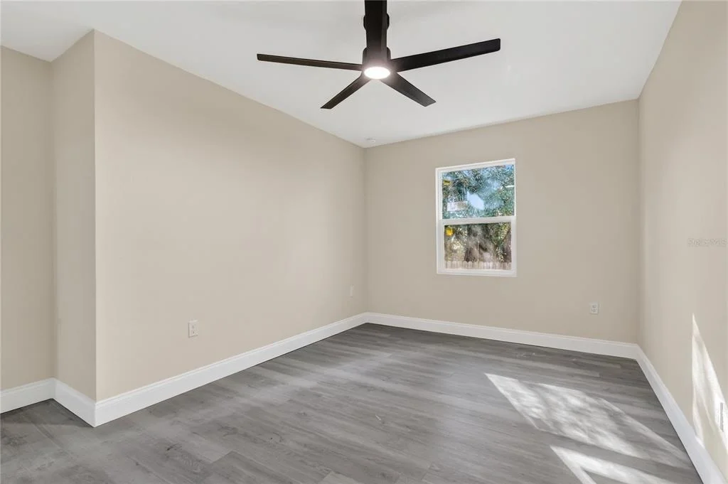 Photo of 40415 COUNTRY ROAD