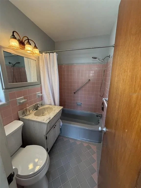 Photo of 331 SHIRLEY AVENUE
