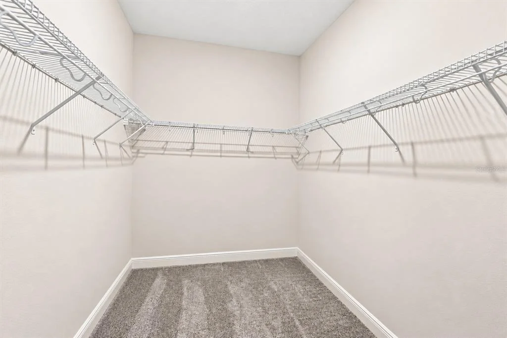Photo of 555 DOWLING CIRCLE