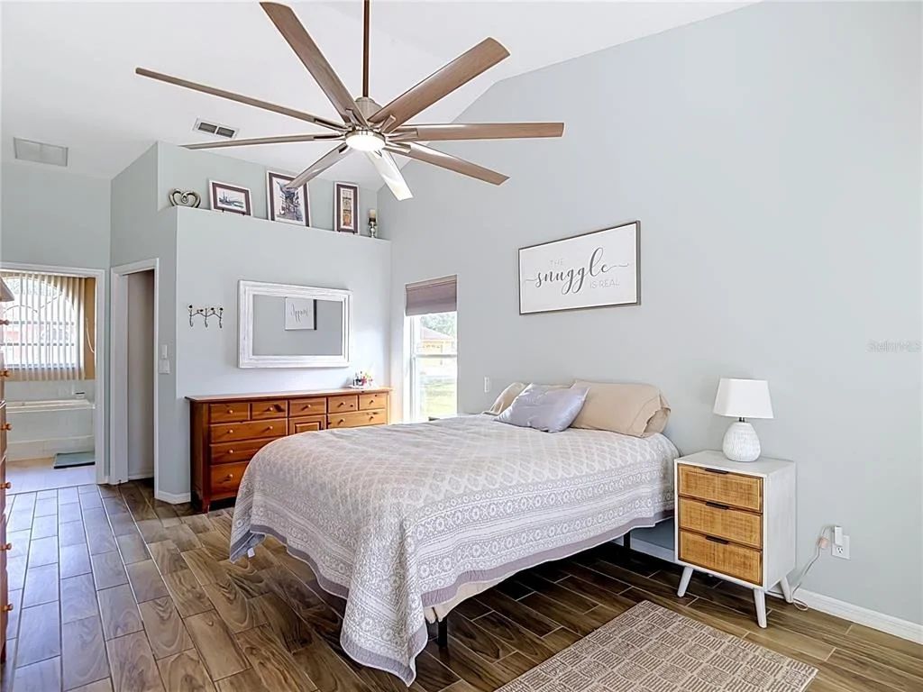 Photo of 1051 HOOK DRIVE