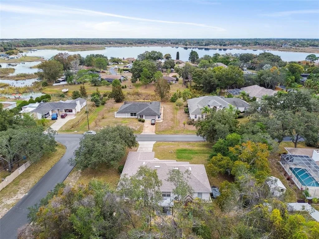 Photo of 270 PLANTER ROAD