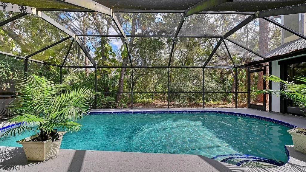 Photo of 721 FORESTVIEW DRIVE