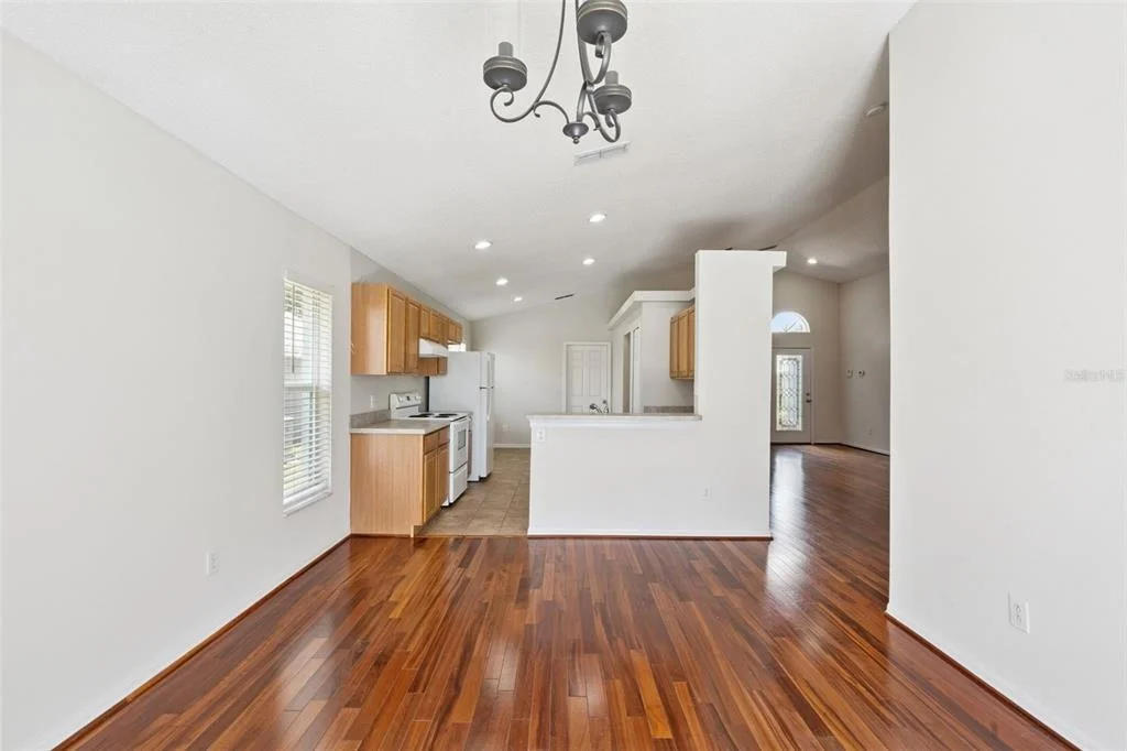 Photo of 617 RESTON PLACE