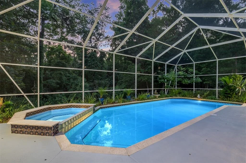 Photo of 2512 NW 58TH BOULEVARD