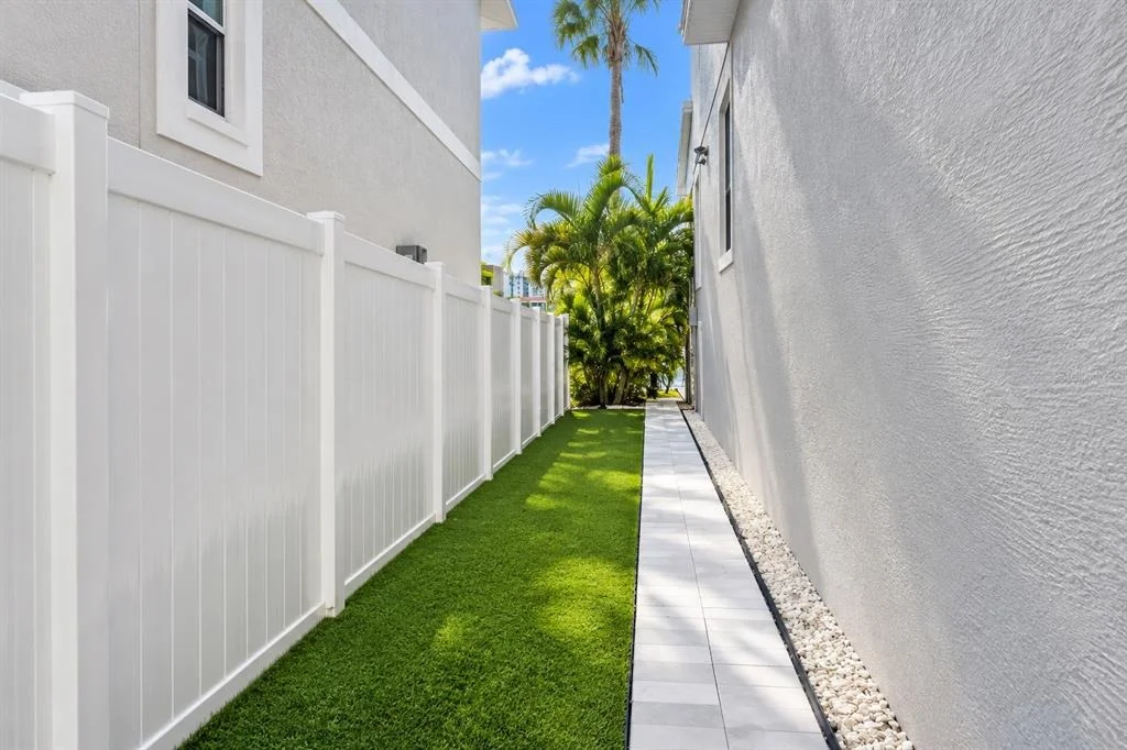 Photo of 141 BAYSIDE DRIVE