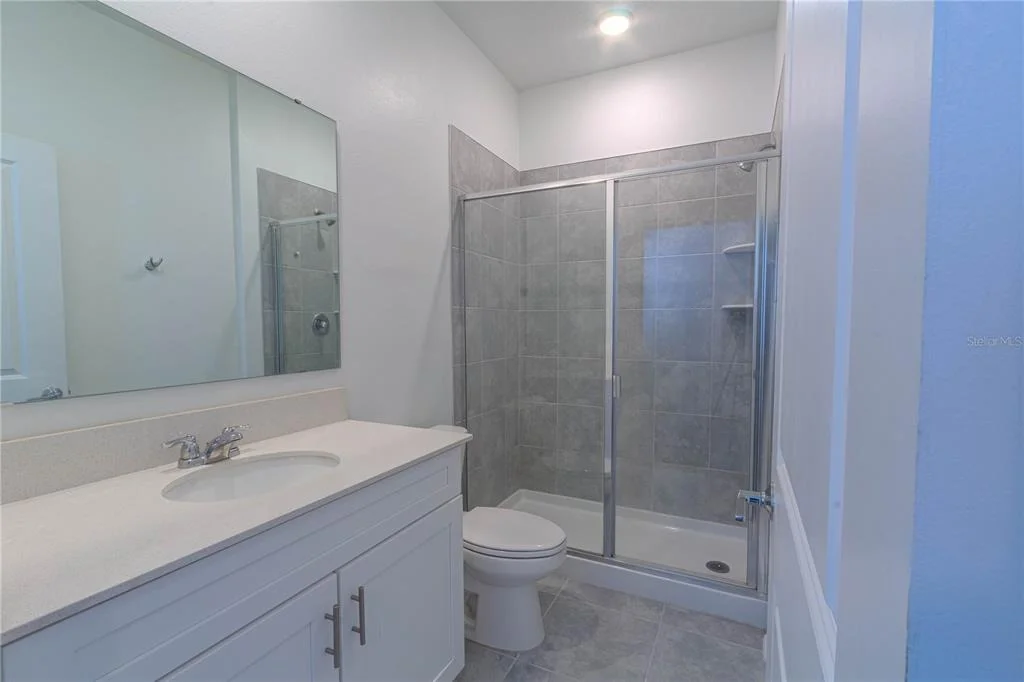 Photo of 407 THREE OAKS DRIVE