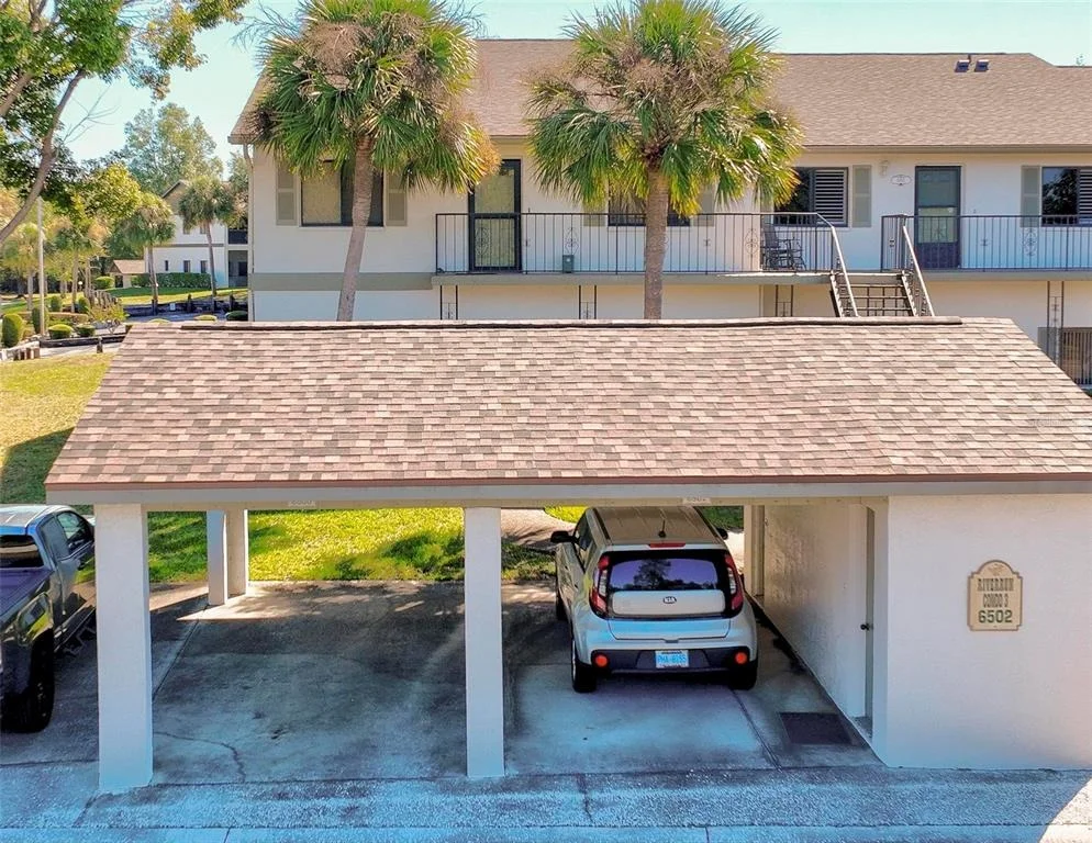 Photo of Unit 6502 at 6502 RIVER RUN BOULEVARD