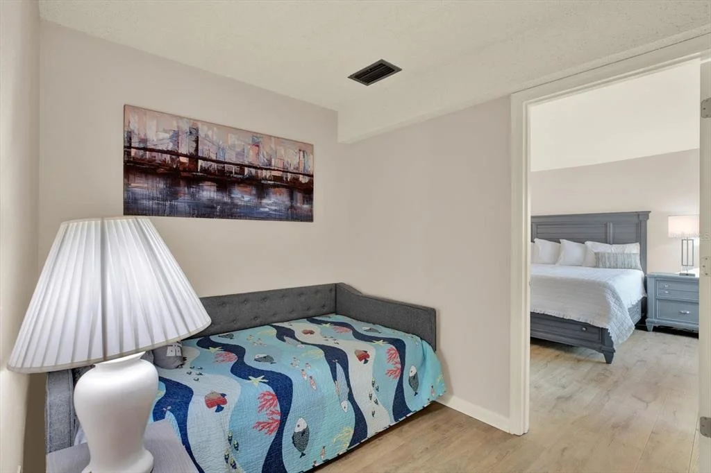 Photo of Unit E at 169 MEDALLION BOULEVARD