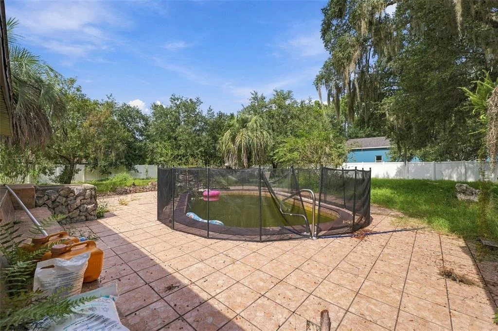 Photo of 15499 OAKCREST CIRCLE