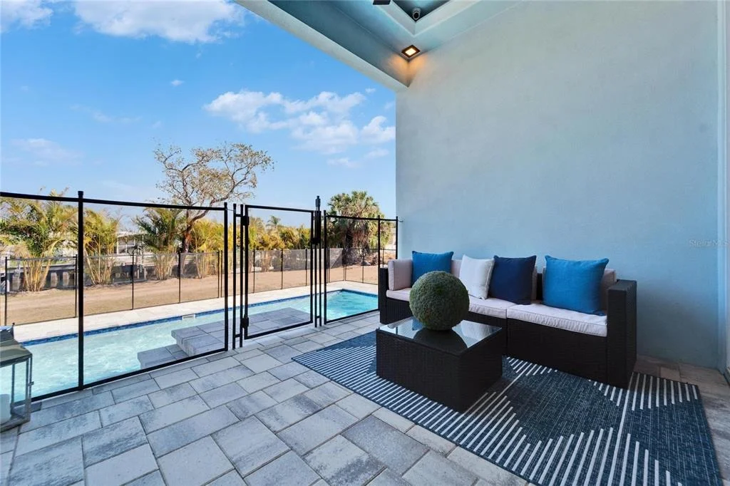 Photo of 6542 SIMONE SHORES CIRCLE