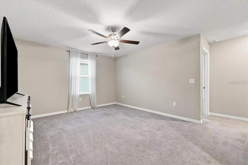 Photo of 1736 RED LOOP