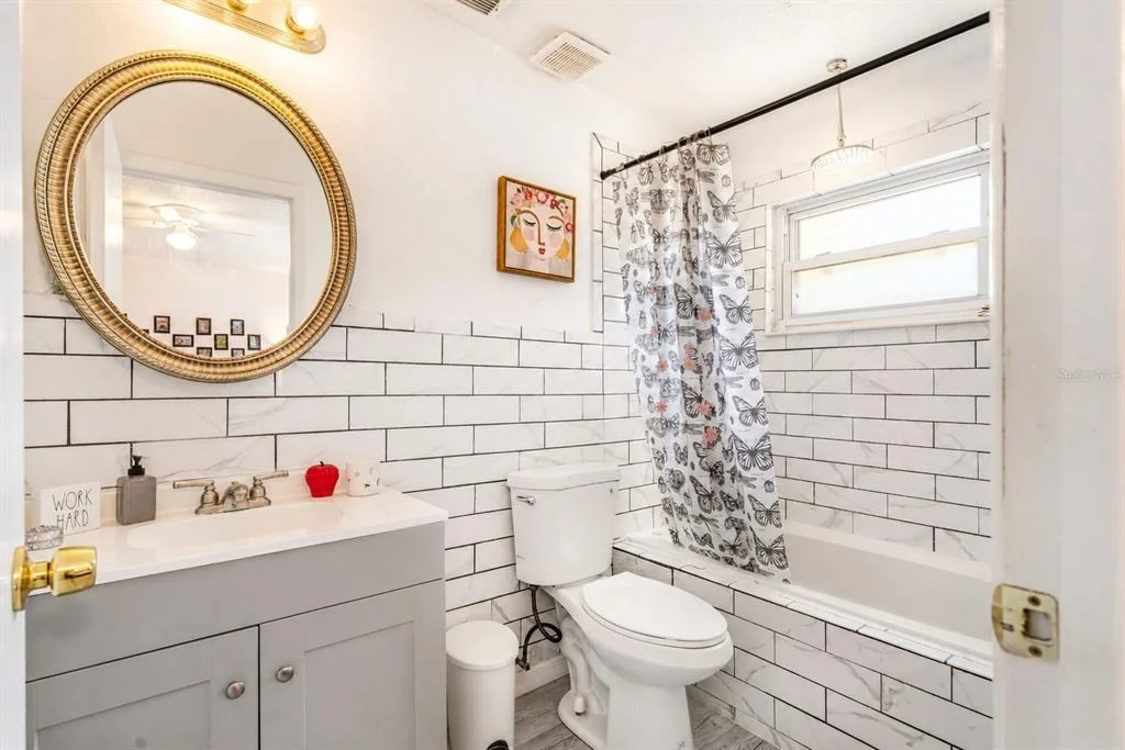 Photo of 1495 BISHOP ROAD