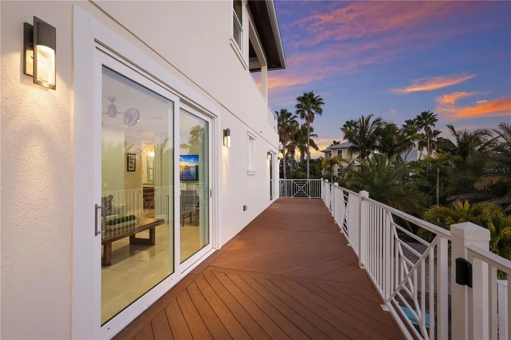 Photo of 313 HAMMOCK CIRCLE