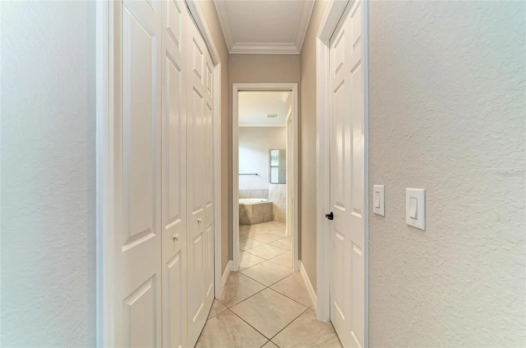 Photo of 6070 BRANDON RUN