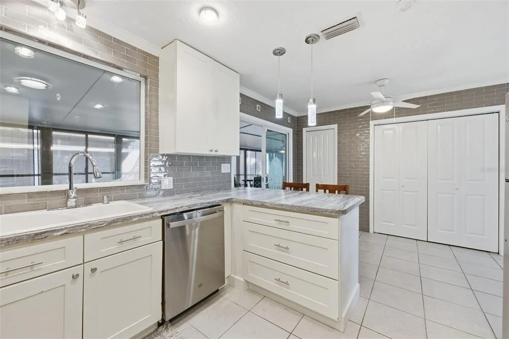 Photo of 6424 BOATYARD DRIVE