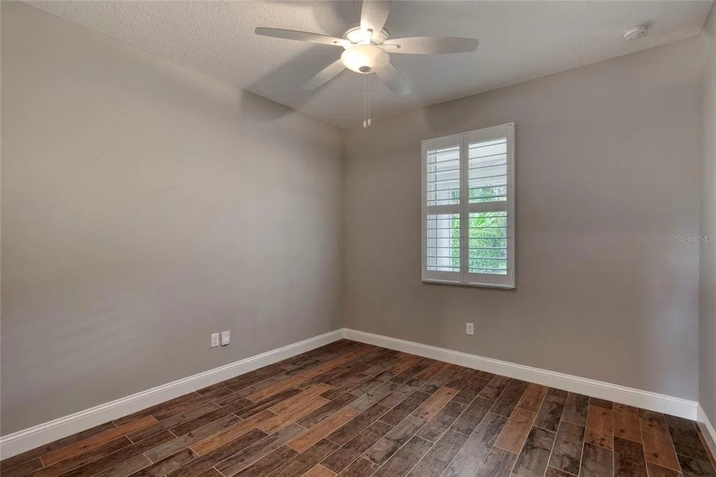 Photo of 56 THORNHILL CHASE CIRCLE