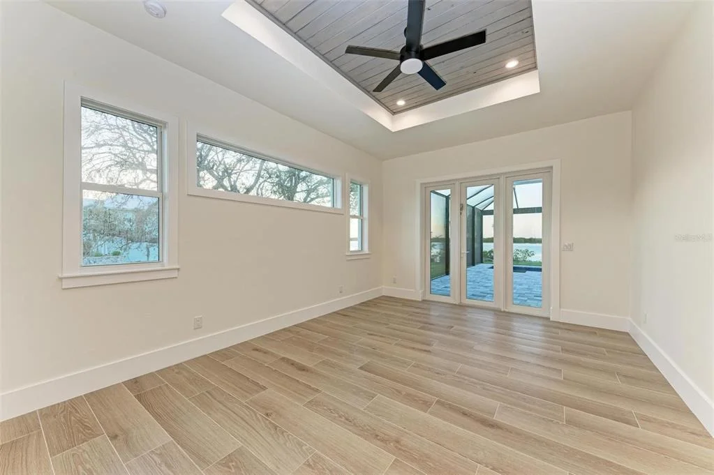 Photo of 6100 RIVERSIDE DRIVE