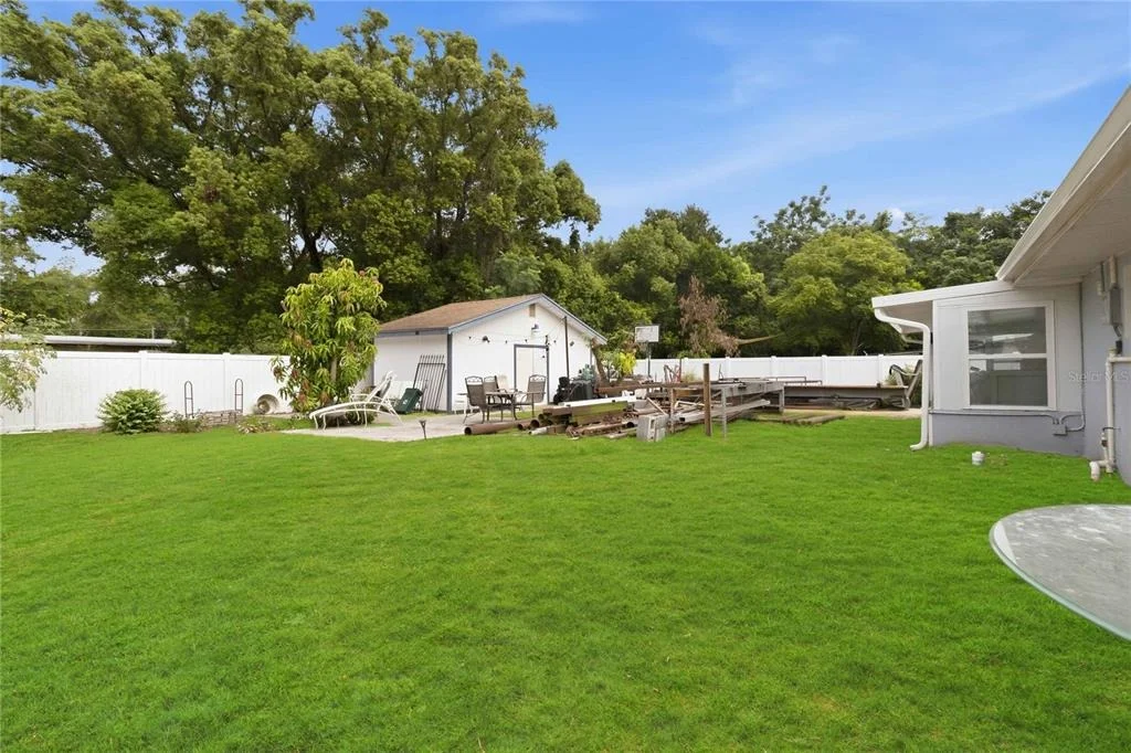 Photo of 8304 DOT LANE